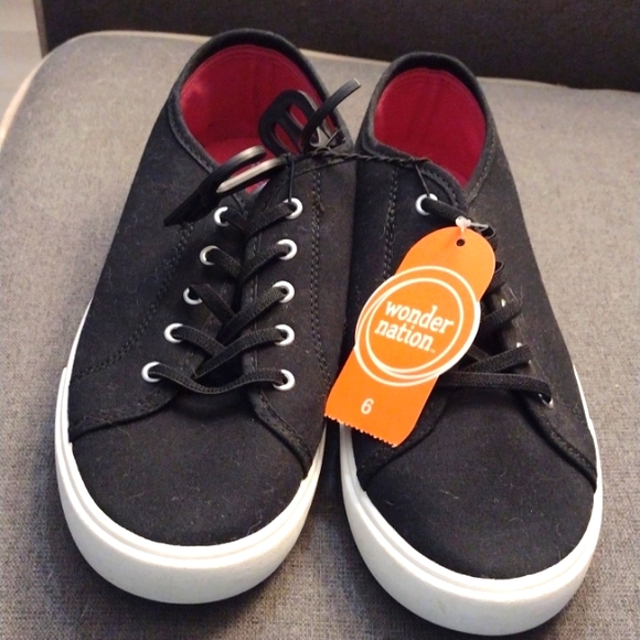 Wonder Nation Childrens Casual Easy On/Off size 6 - Picture 2 of 8